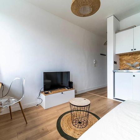 Studio Chaleureux Avec Aquarium Daire Marcq-en-Baroeul Dış mekan fotoğraf